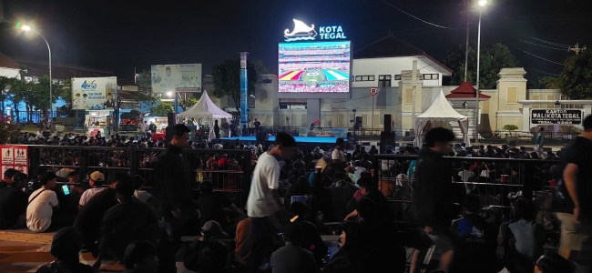 Nobar Final Piala Dunia 2026 di Balai Kota Tegal, Wali Kota Ajak Masyarakat Rayakan Semangat Kebersamaan 
